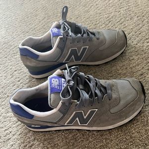 Womens New Balance sneakers size 6.5